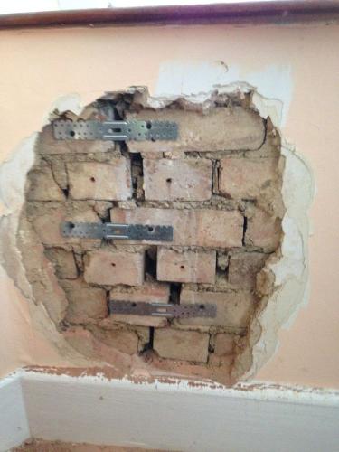 FIX HOLE IN BRICK WALL